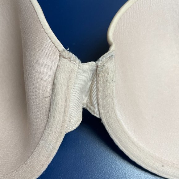 Victoria's Secret T-Shirt Bra - Picture 5 of 11